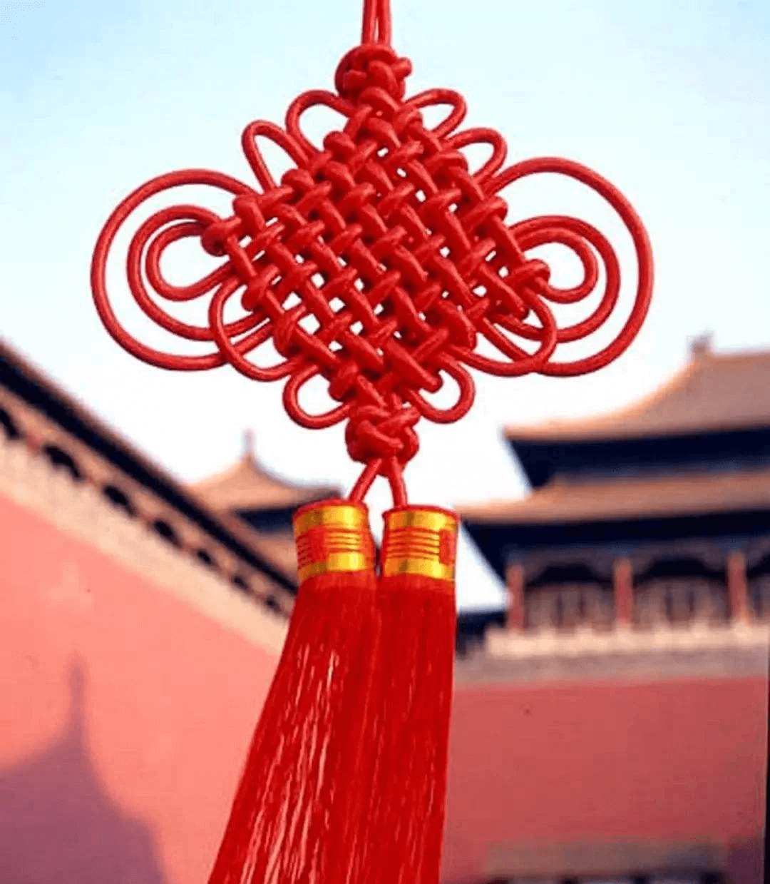 100 Traditional Chinese Cultural Symbols: From Calligraphy to Gunpowder